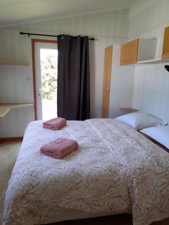 Chalet 4 Personnes Au Calme Lägenhet Sulniac Exteriör bild