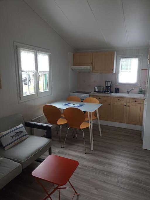 Chalet 4 Personnes Au Calme Lägenhet Sulniac Exteriör bild